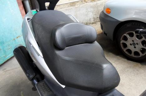 Suzuki Burgman eredeti ülése