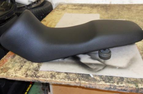 Motorülés kárpitozás referencia