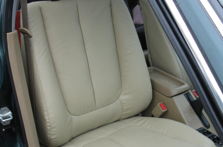 Rover 620 első ülés áthúzása